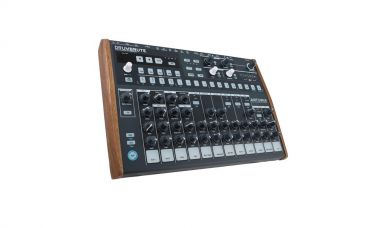 Arturia DrumBrute аналоговая драм машина