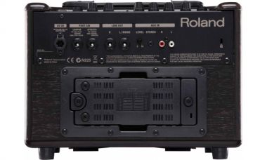 Roland AC-33-RW комбо для акустической гитары