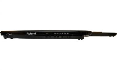 Roland AX-Synth BK наплечный синтезатор