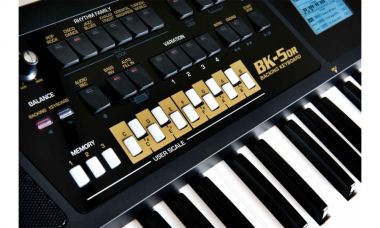 Roland BK-5 OR синтезатор с автоаккомпаниментом