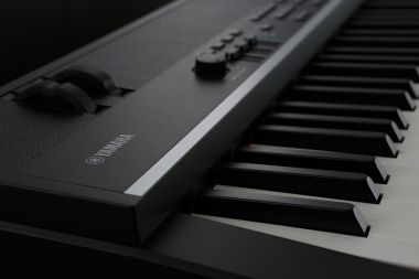 Yamaha CP4 STAGE цифровое сценическое пианино