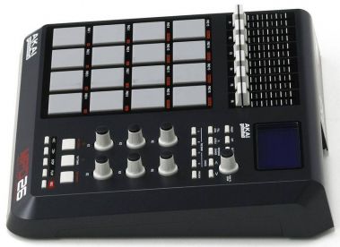 AKAI PRO MPD26 MIDI/USB-контроллер